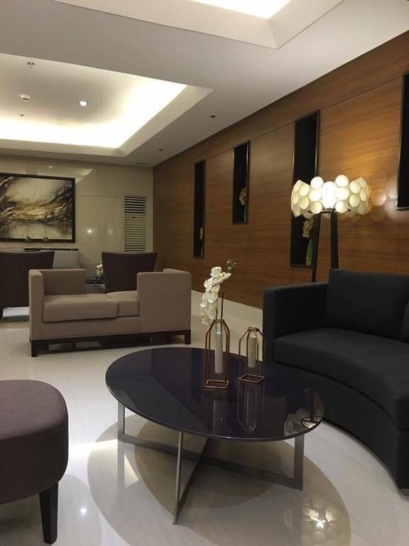 Seabreeze Residences At Breeze Residences Pasay Exteriör bild