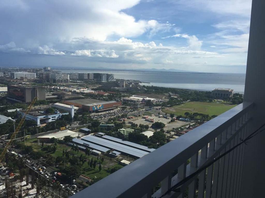 Seabreeze Residences At Breeze Residences Pasay Exteriör bild