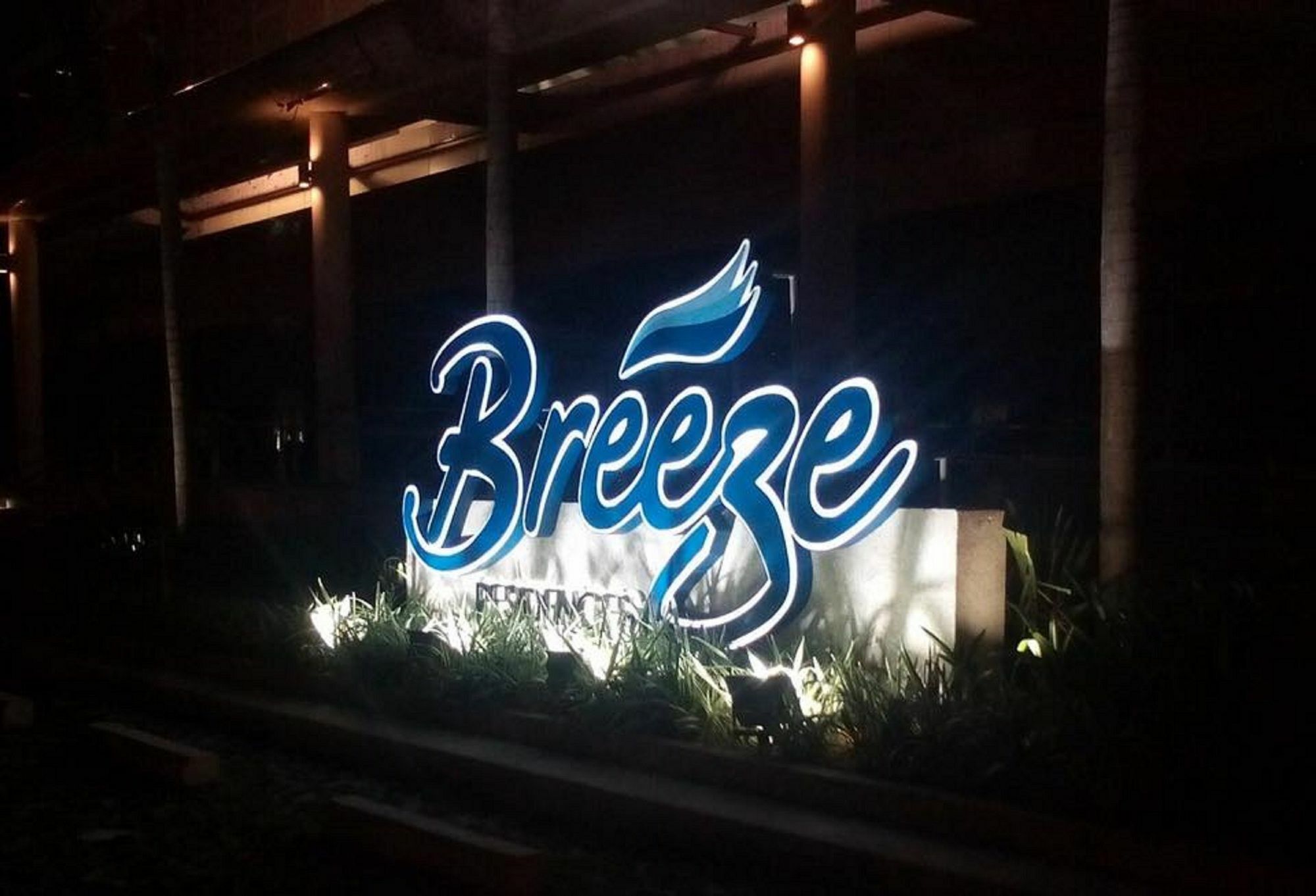 Seabreeze Residences At Breeze Residences Pasay Exteriör bild