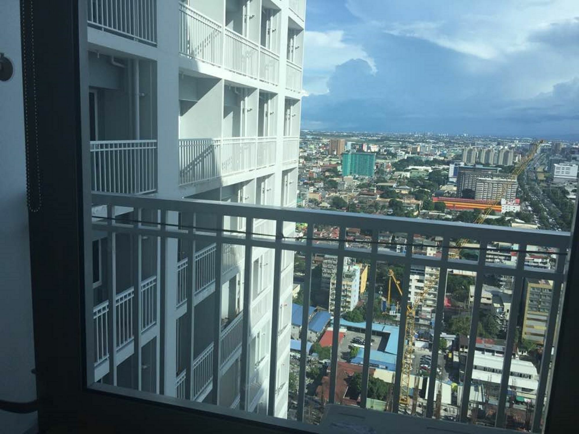Seabreeze Residences At Breeze Residences Pasay Exteriör bild