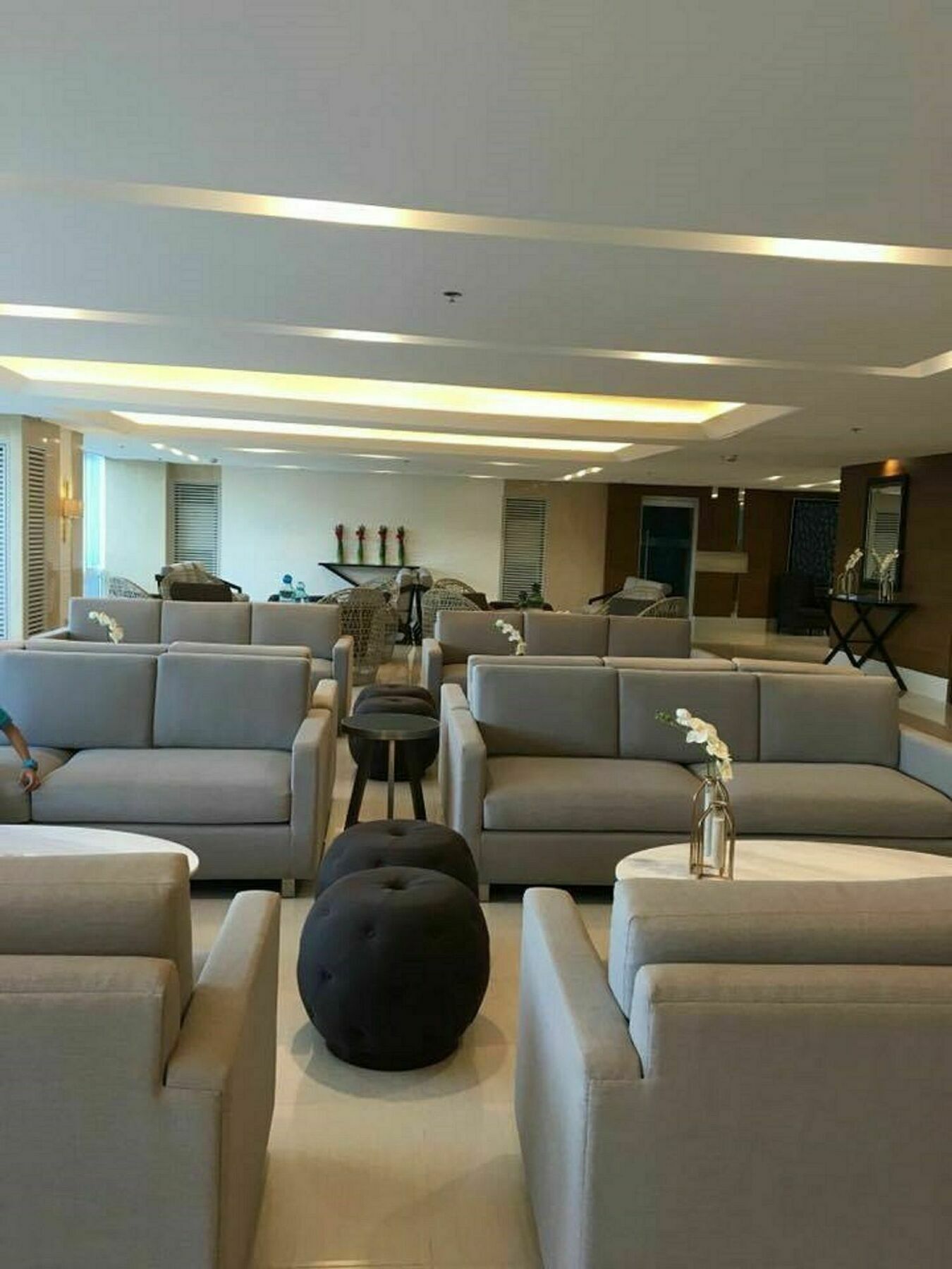 Seabreeze Residences At Breeze Residences Pasay Exteriör bild